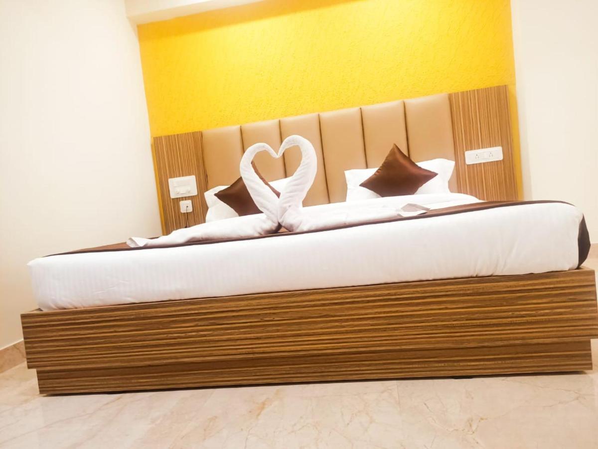 Hotel Maitri Mysore Exterior photo